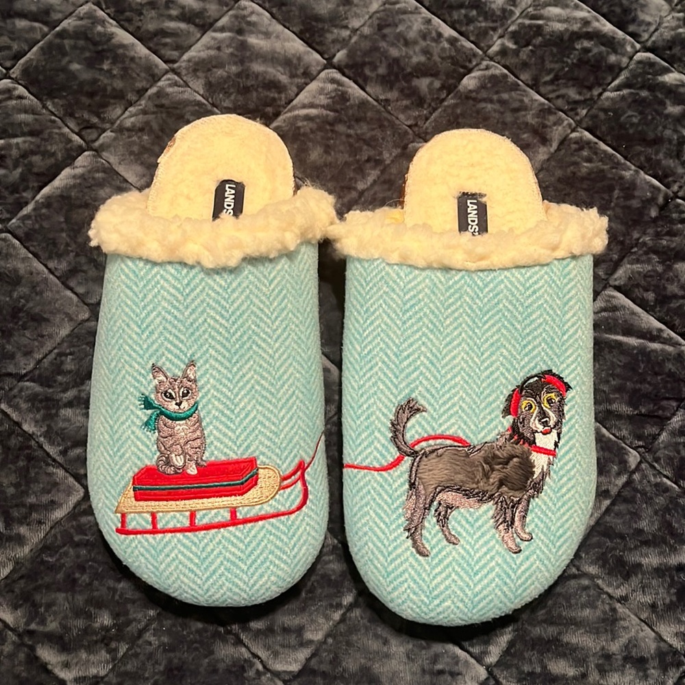Lands End Felt Scuff Slippers